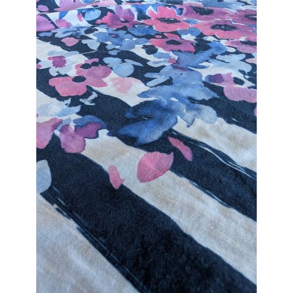 Alfred Dunner Women's Size 1x Plus Flowers Knit Blue Striped T Shirt Top EUC - Picture 4 of 13